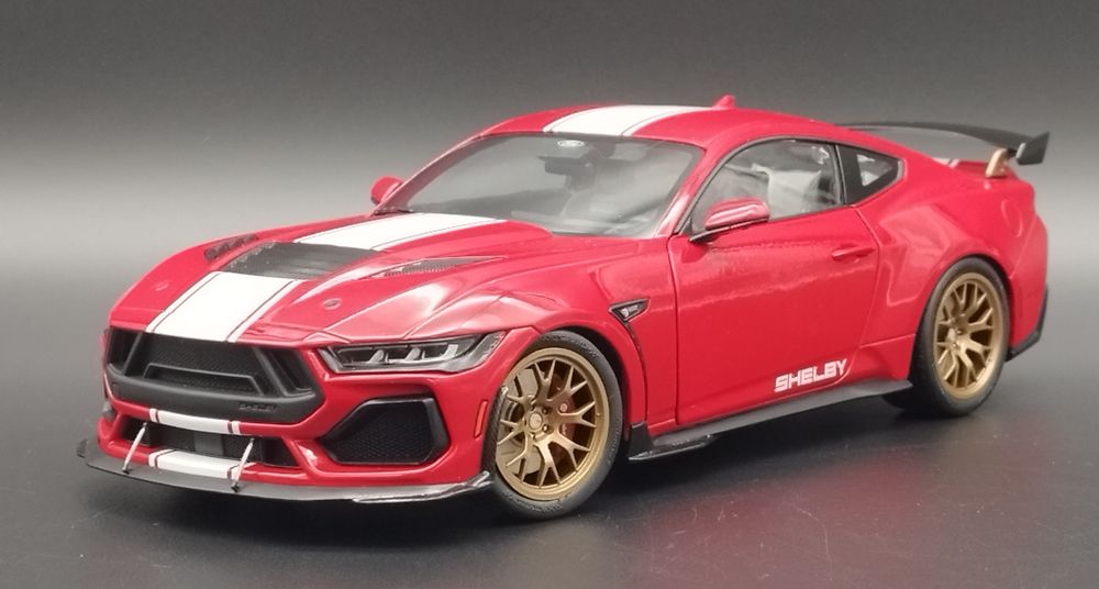 1:18 Solido Ford Mustang Shelby Super Snake Coupe 2025 Red White USA