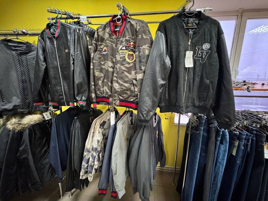 Продаж лотом чоловічих зимових курток пуховиків парки бомбер опт