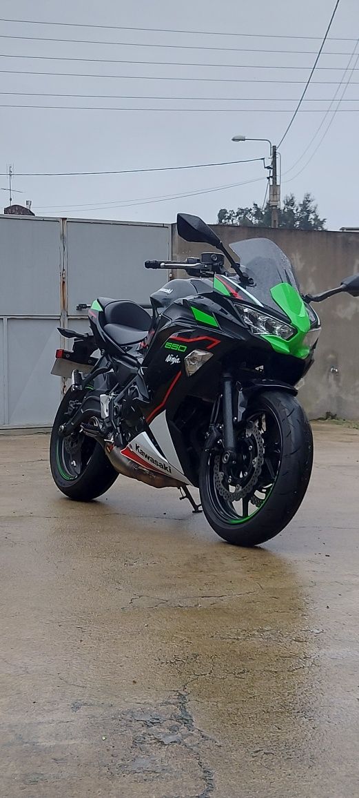 Kawasaki Ninja 650 KRT