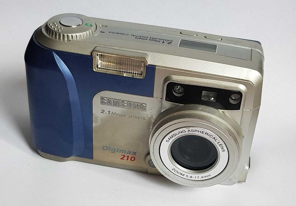 Samsung Digital Camera Digimax 210 2.1MP цифрова камера