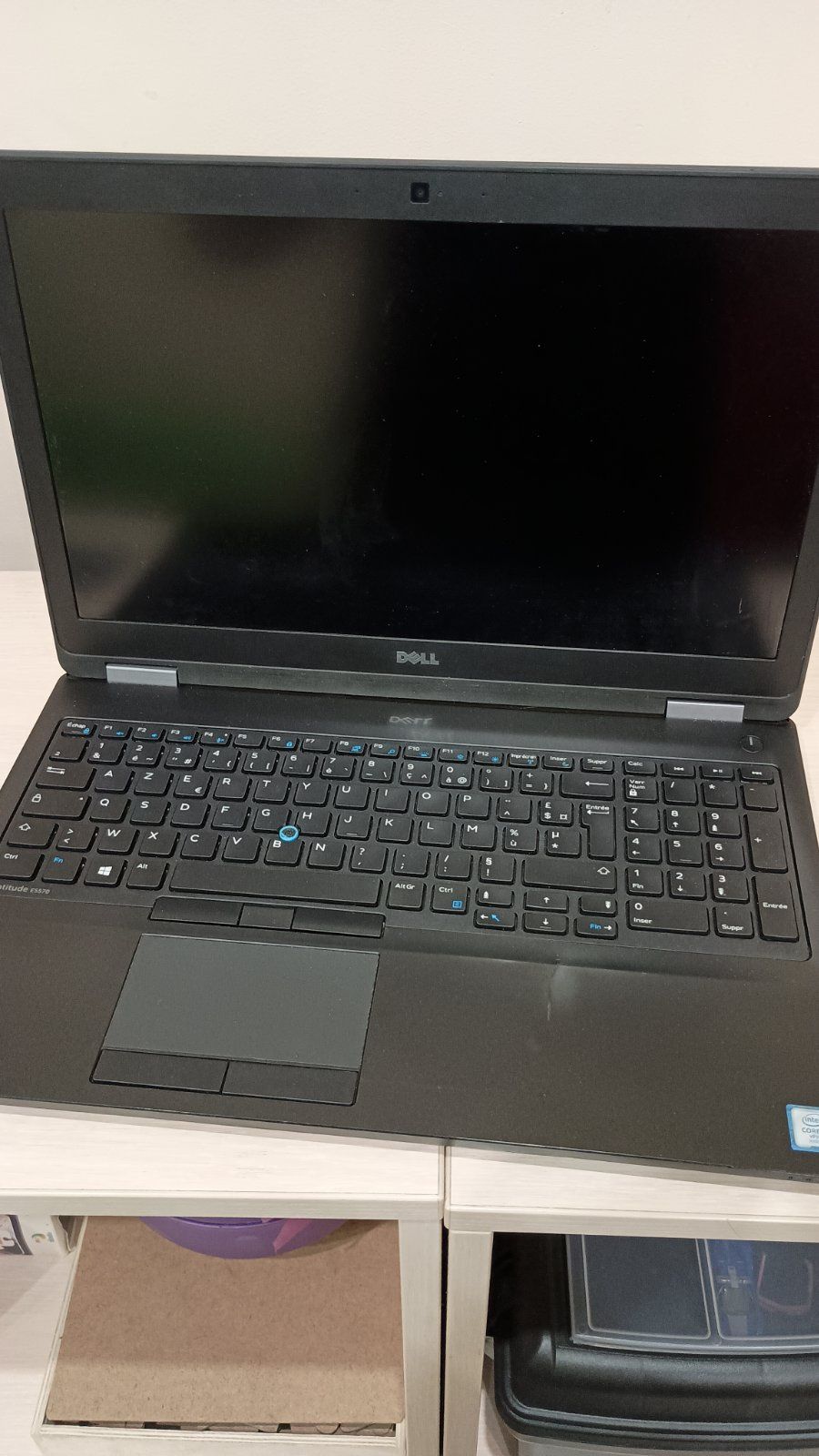 Нотбук Dell Latitude E5570