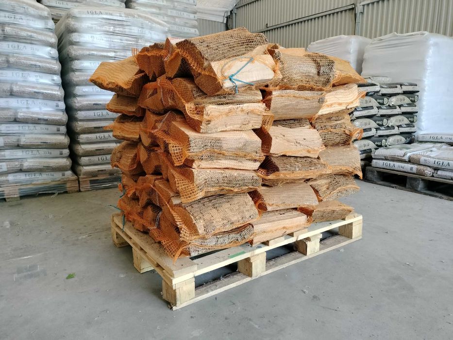 Drewno kominkowe opałowe drzewo Brzoza Buk Grab Akacja Dąb Olcha Sosna