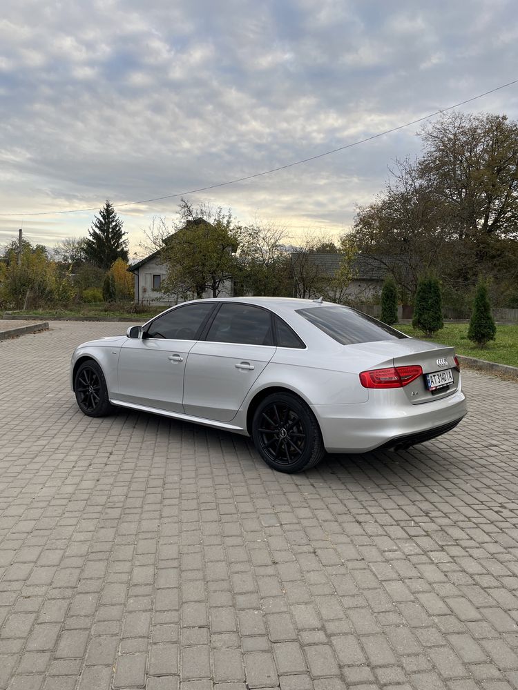 Audi A4 B8 2013 211кс