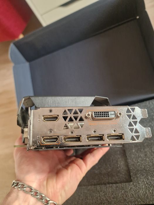 Gtx aorus 1080ti 11gb Ram64552090682371123