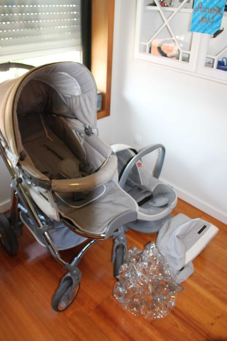 Carrinho e cadeira Bébécar