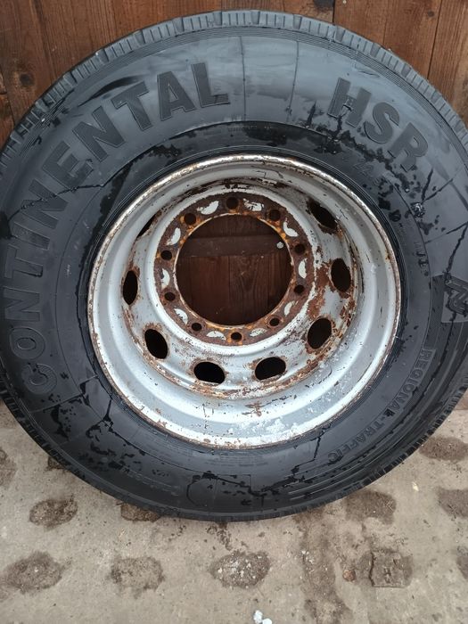 Opona 11 R 22.5 Continental HSR prowadząca