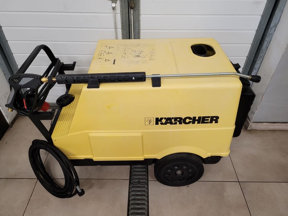 Myjka Ciśnieniowa Karcher HDS 890 * Wolnoobrotowy silnik * Gorąca Woda