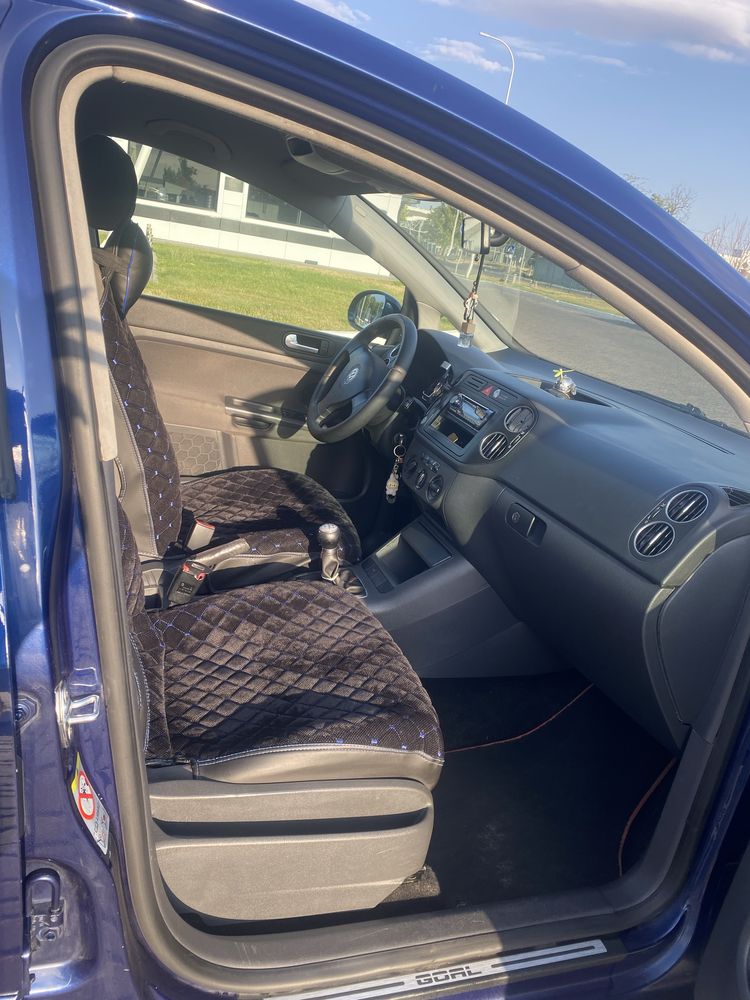 Volkswagen гольф 5 plus
