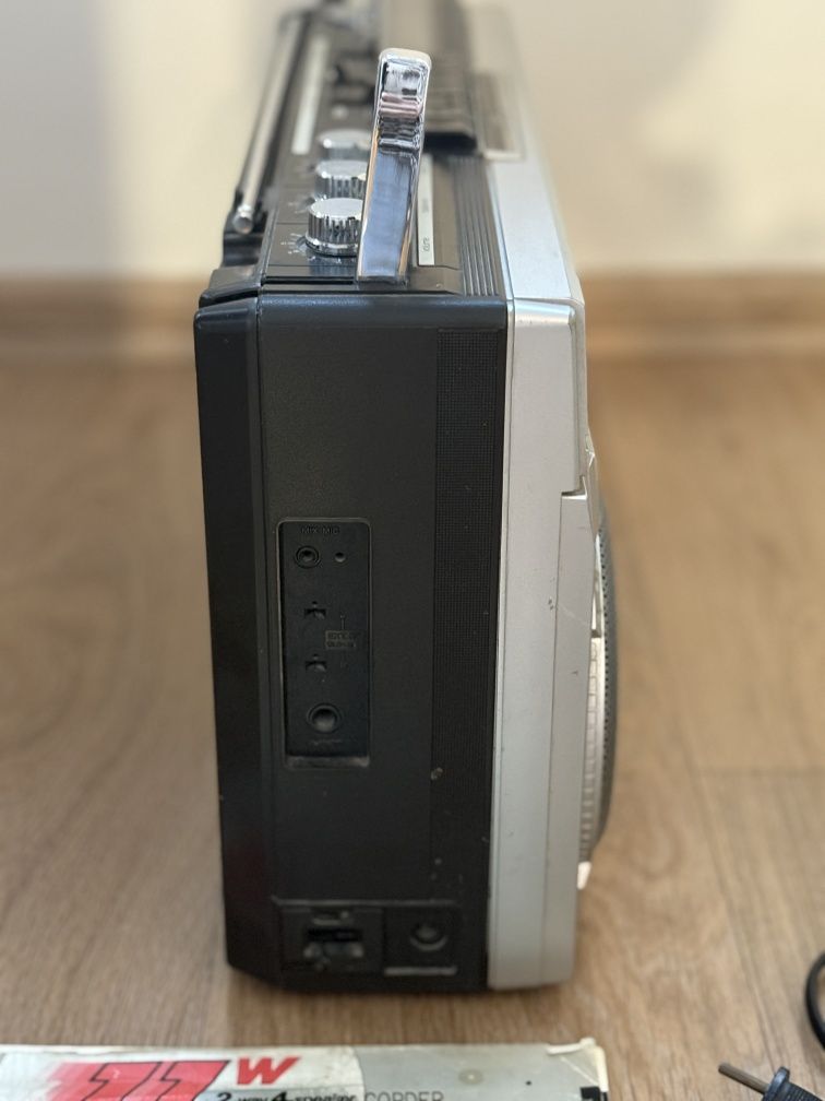 Японський магнітофон Sharp GF-6363H