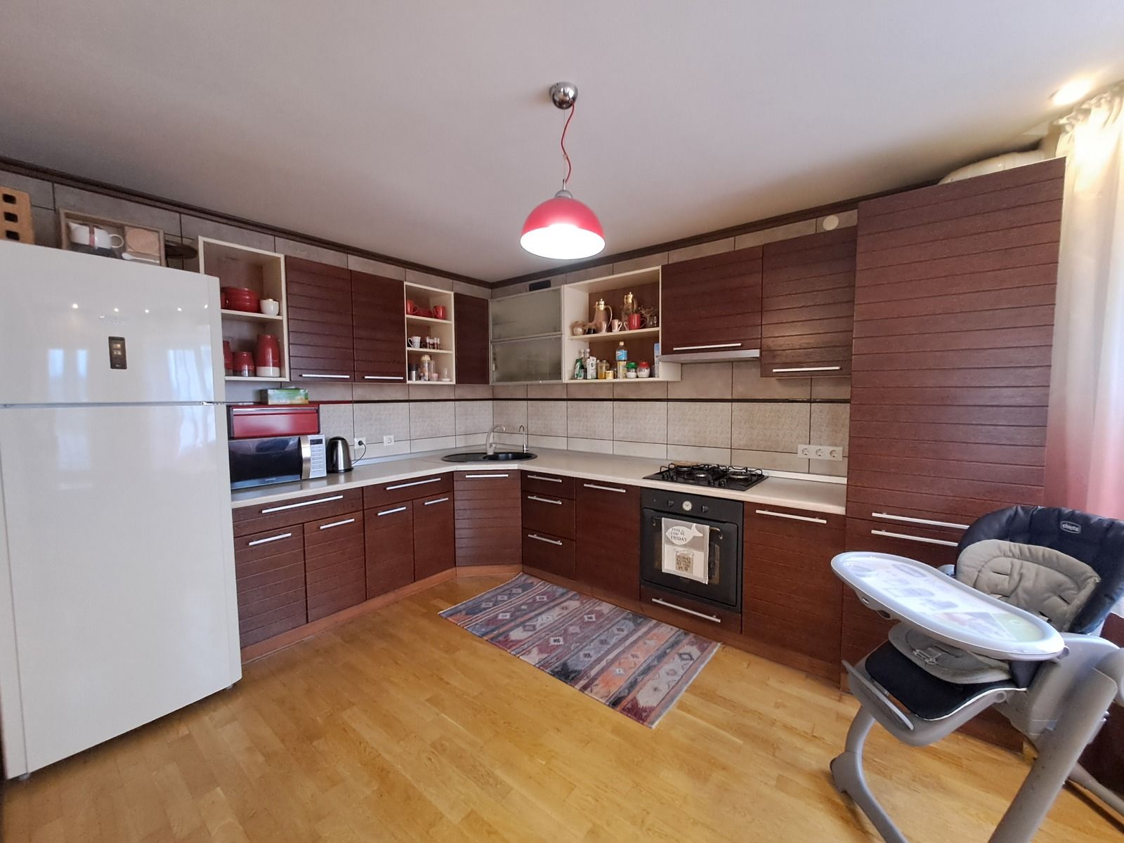 Продаж 3к квартири з видом на парк