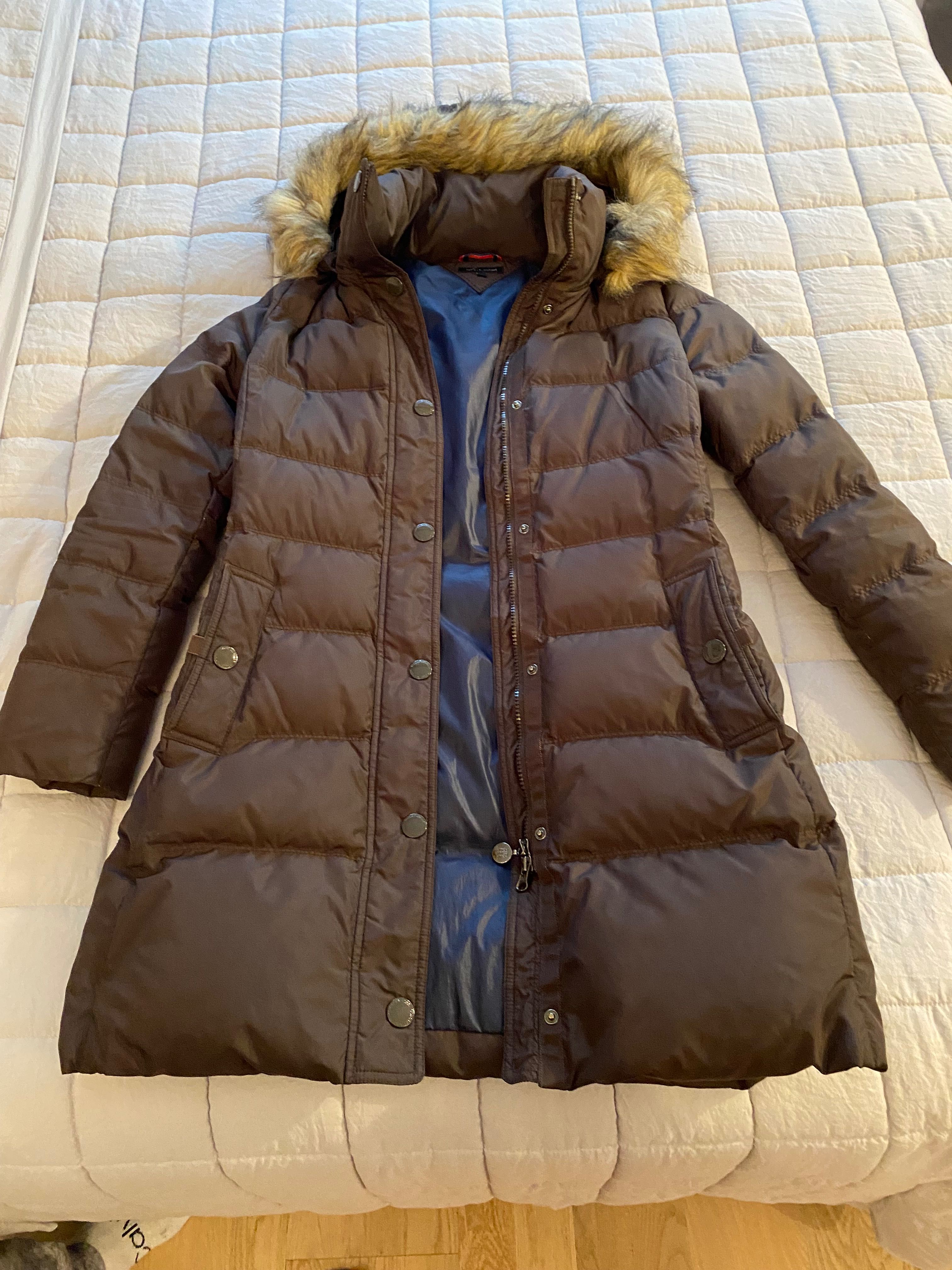 Kurtka puchowa damska Tommy Hilfiger.