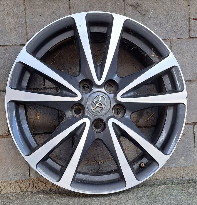 Felgi Toyota Avensis 17" Aygo,corolla,rav4