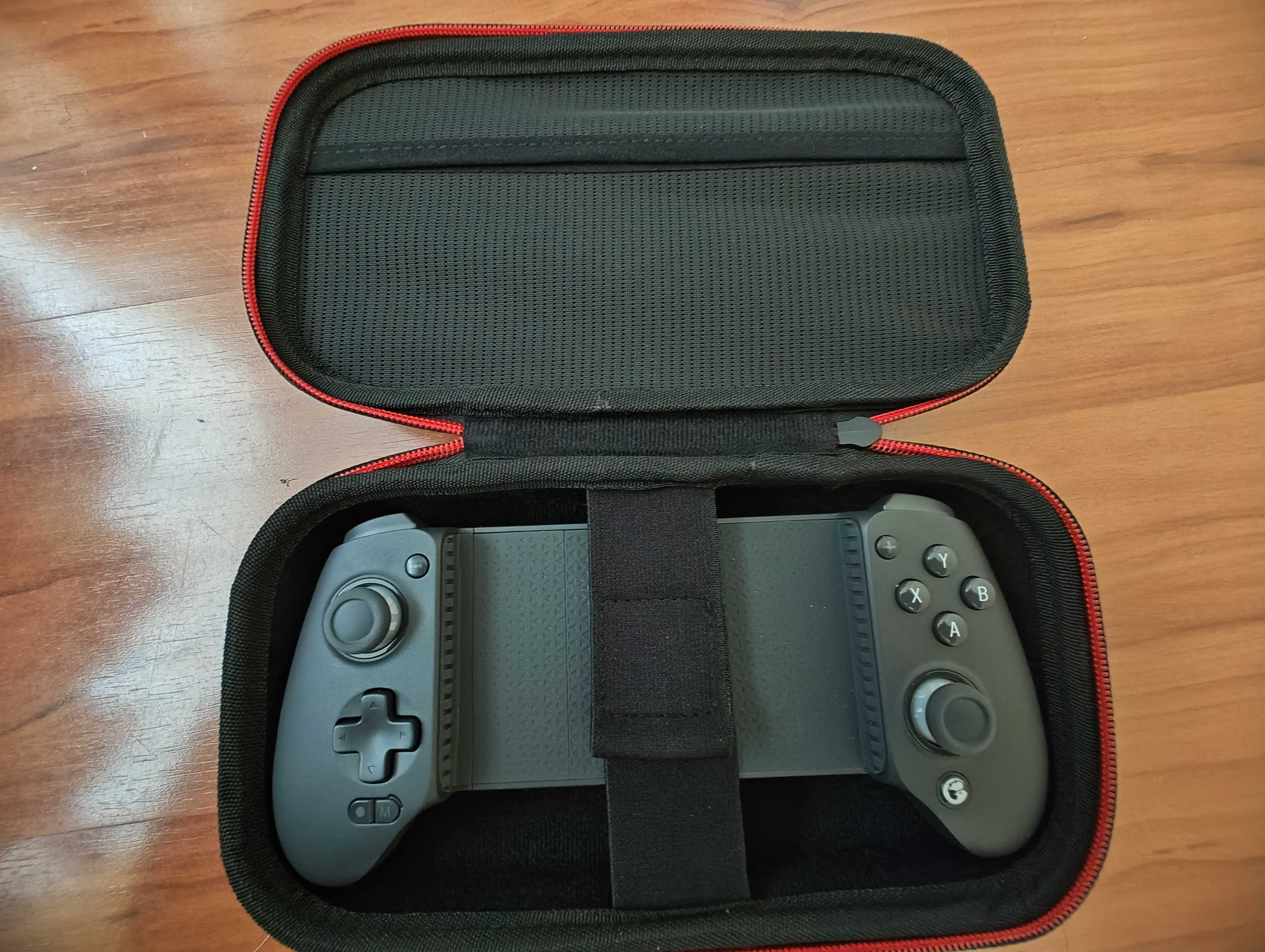 Bezprzewodowy kontroler G8+ Gamesir + Futerał Gratis!!!
