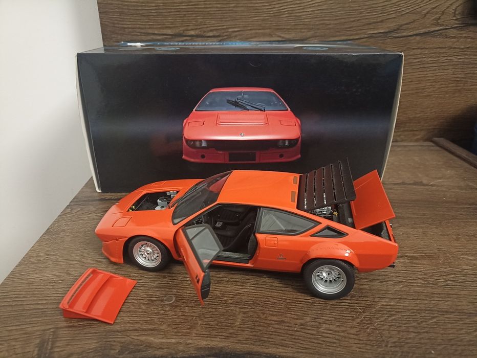 Lamborghini urraco rally - kyosho 1/18