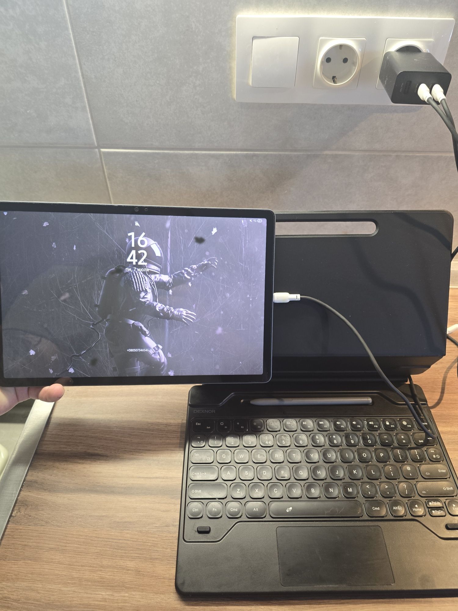 Планшет Samsung Galaxy Tab S9 FE PLUS WiFi 8/128Gb Gray+Pen