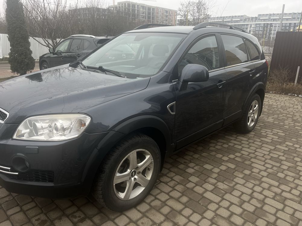 Автомобіль