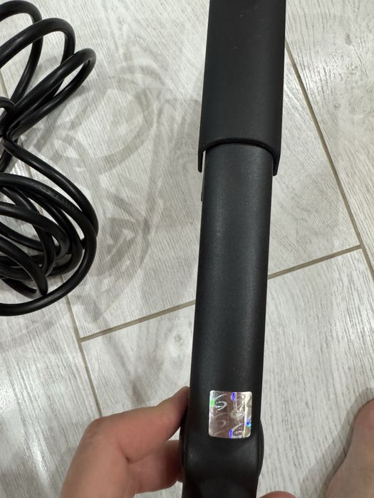 Вирівнювач для волосся (утюжок, щипці) GAMA