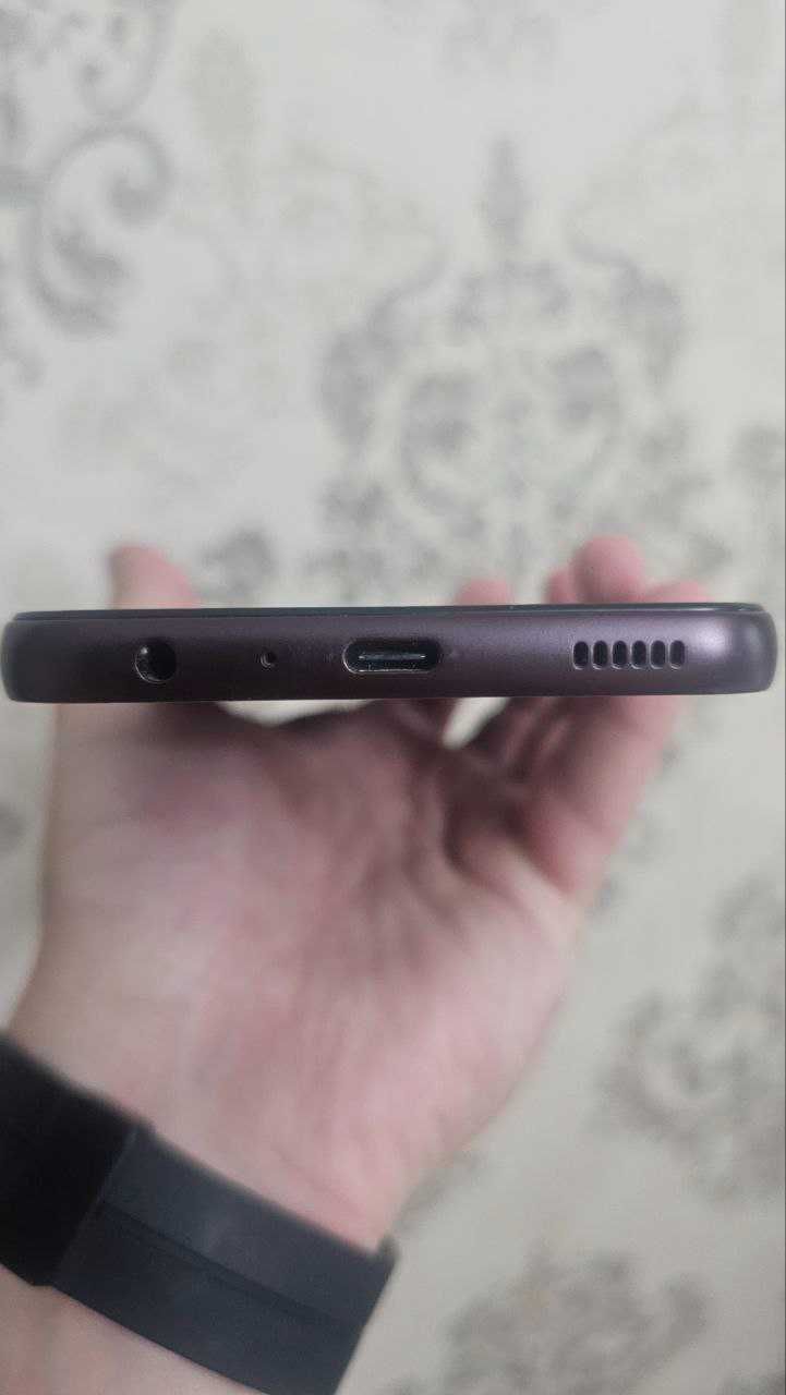 ИДЕАЛ! Samsung Galaxy A24 6/128 ГБ RED Edition