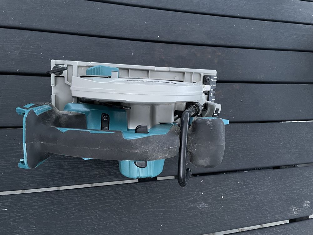 Makita DHS680 – Pilarka tarczowa 165 mm (18V)