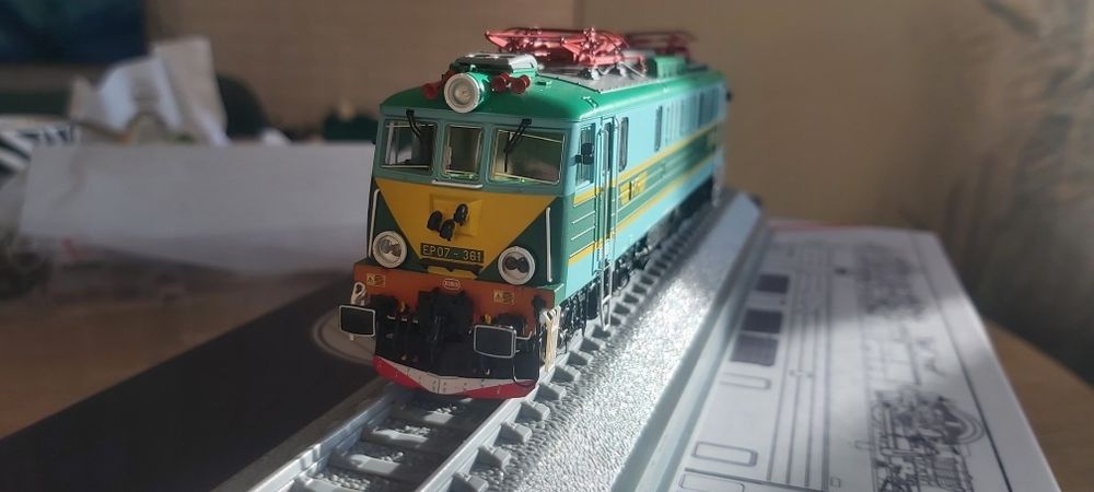 Lokomotywa Schlesienmodelle 107030 EP07-361  PKP Intercity H0
