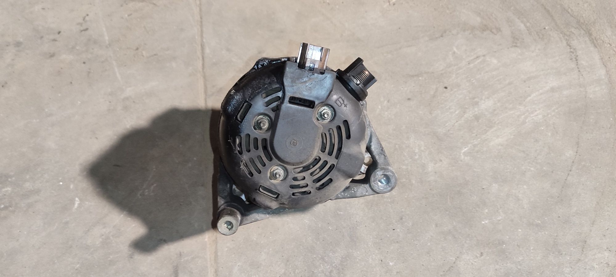 Volvo V50  mazda 3 focus 1.6 , 2.0 D alternator 150 A Denso GM i inne