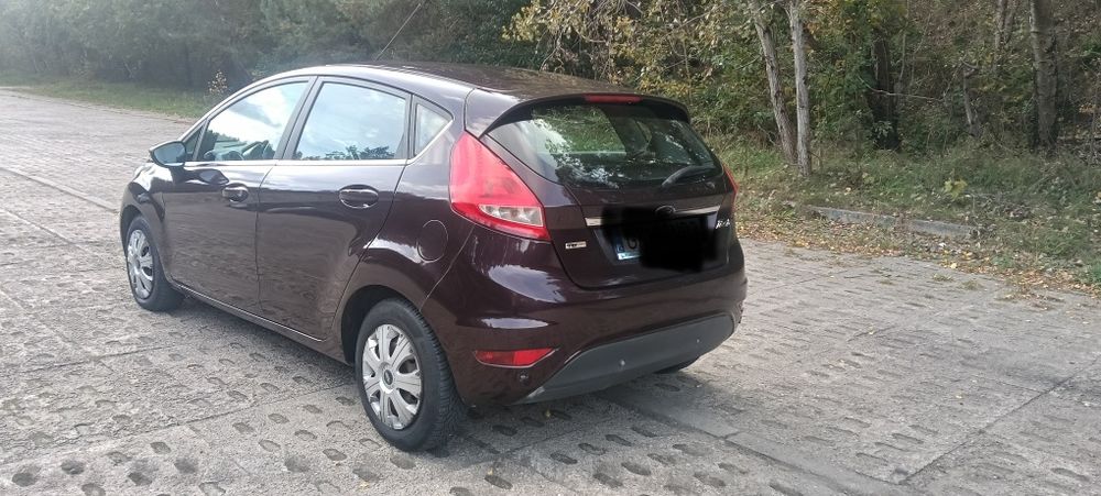 Sprzedam forda fiestę 2011r 1.4 TDCi 218000km