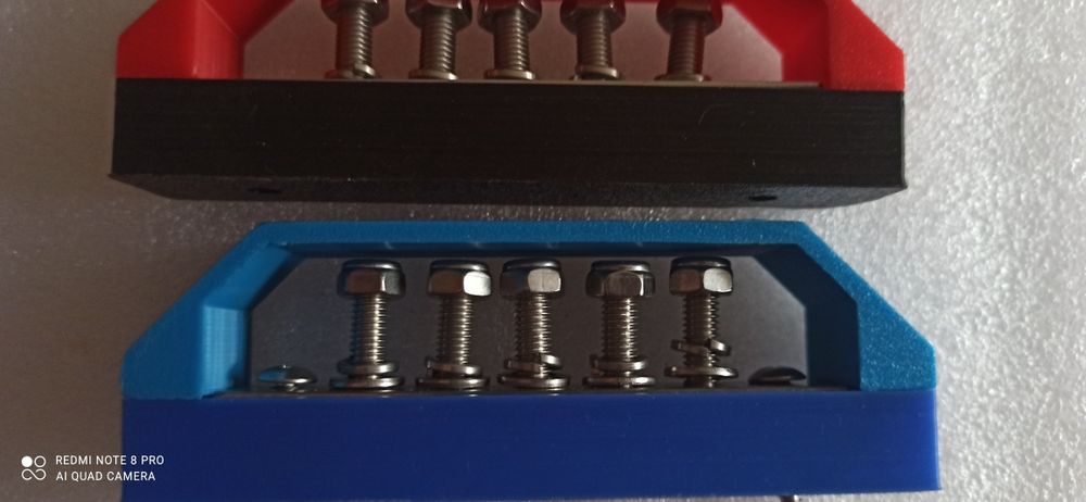 Шина високовольтна на лодку, катер