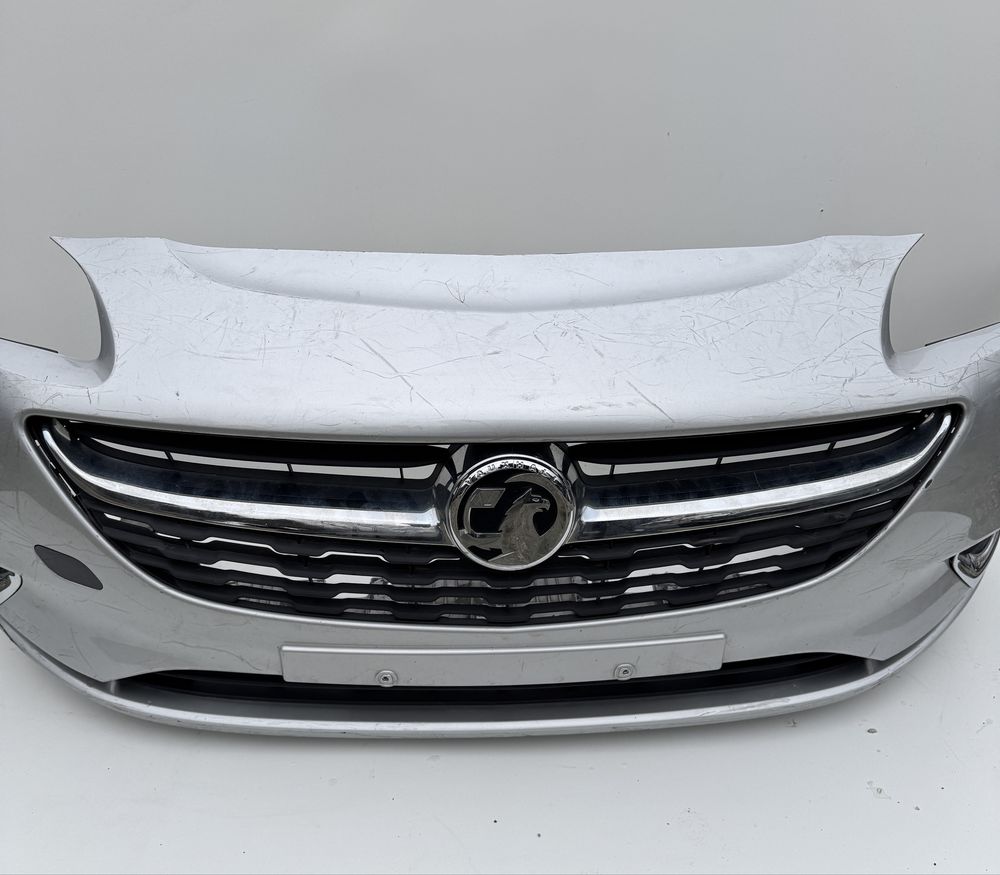 Opel Corsa E zderzak przód