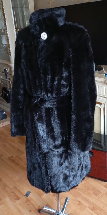 Норковая шуба 48р.