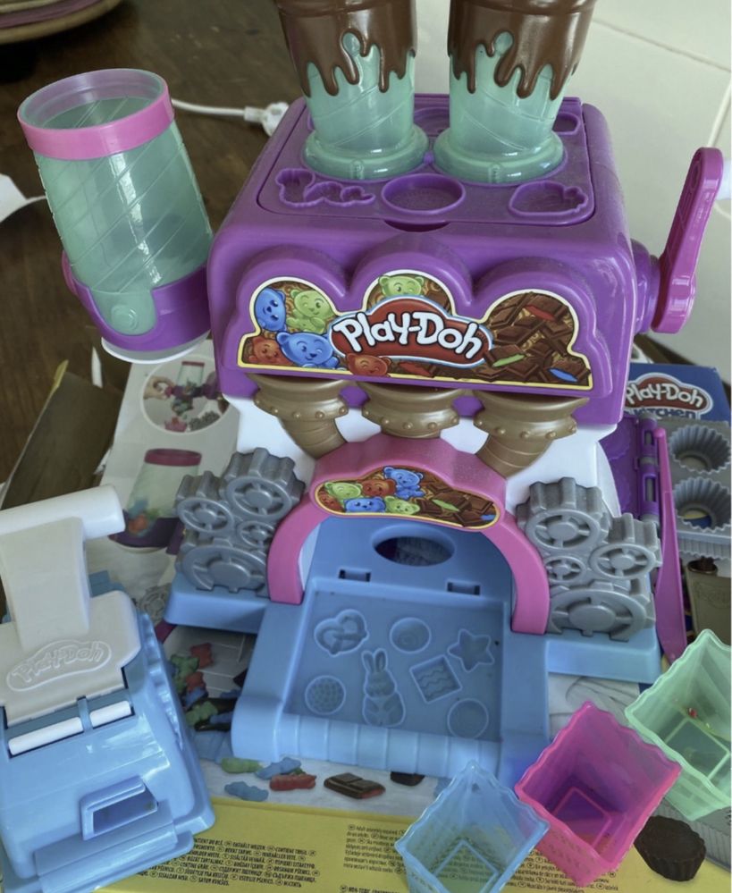 Plasticina PLAY-DOH – Fábrica de Chocolate