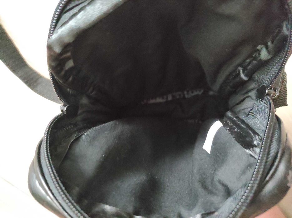 Шкіряна Чорна Сумка