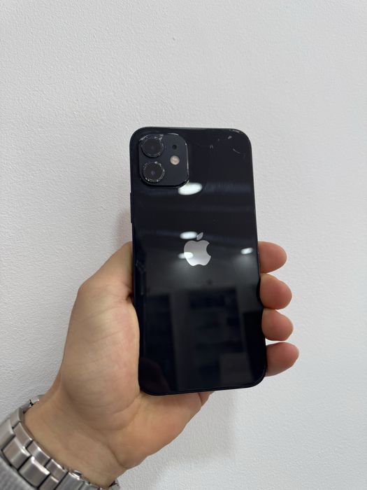 Iphone 12 64GB.