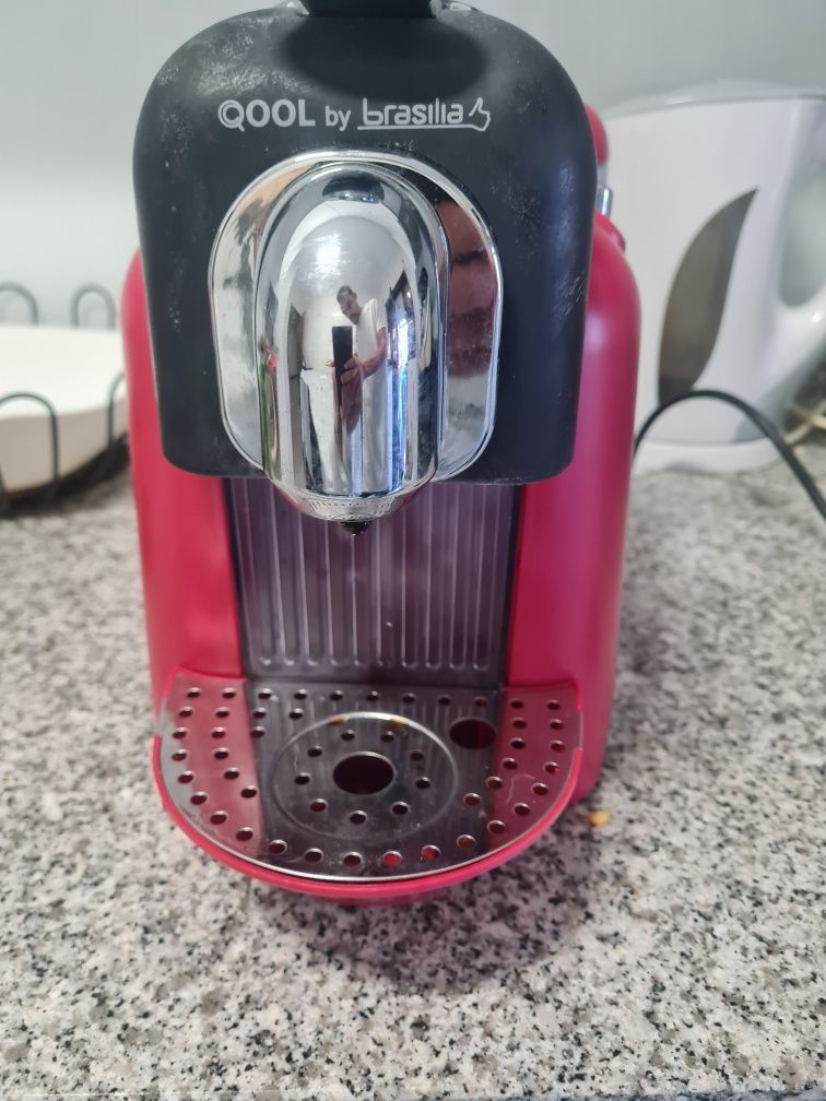 Maquina cafe delta q bom estado