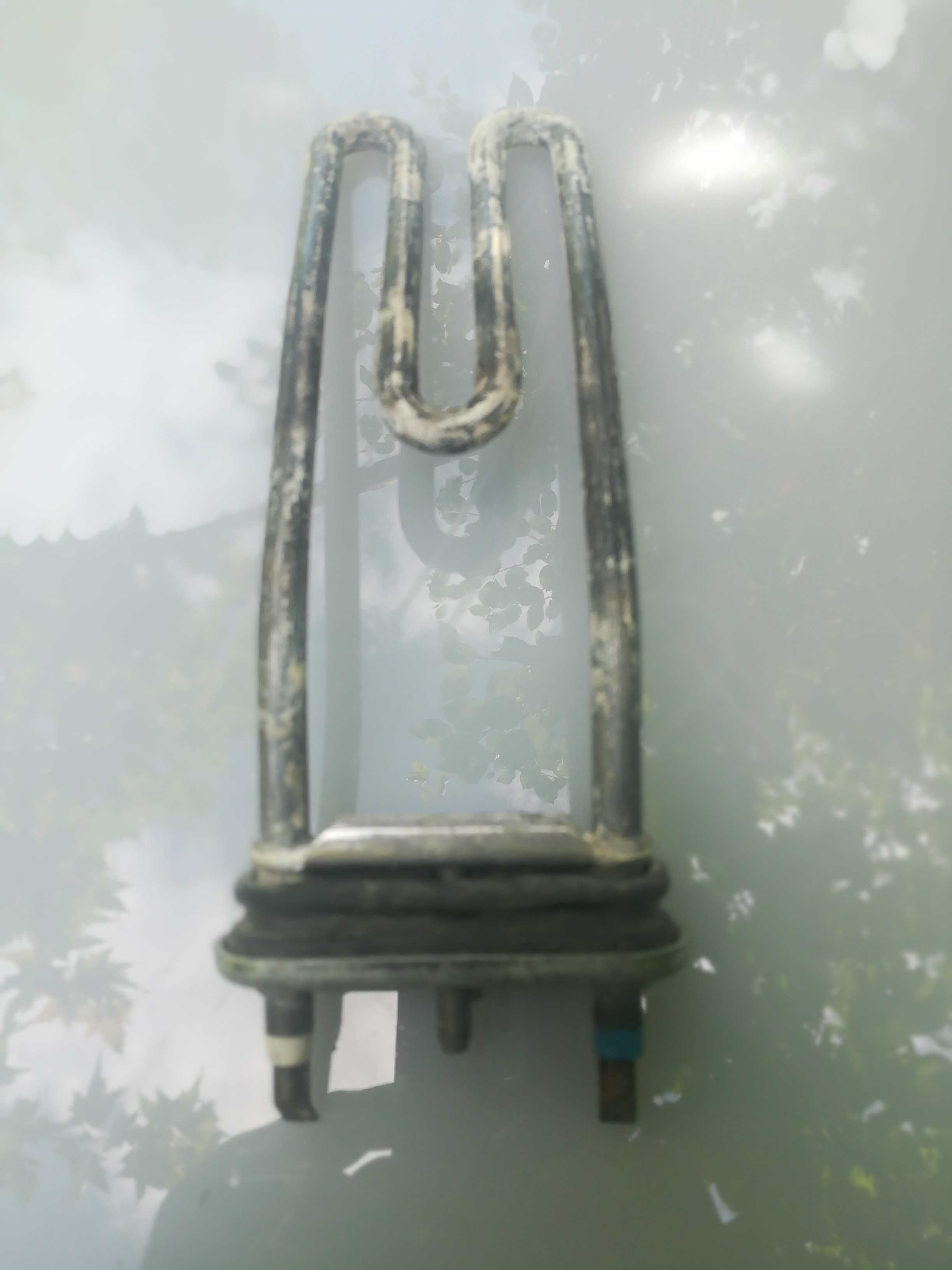 Продаю для стиральной машины " Ariston " ТЭН 1950 W, L 210 (06201)