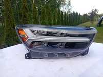 Volvo xc40 reflektor lampa prawy przód full led USA