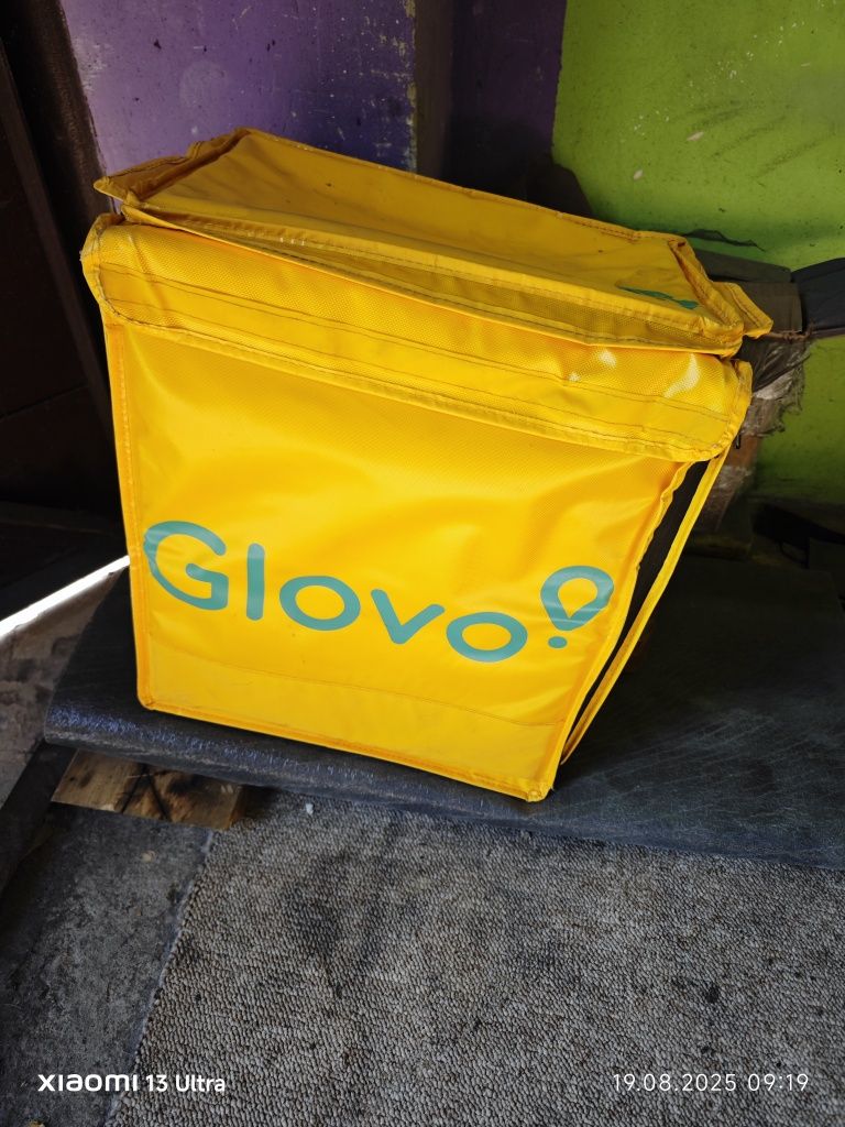 Plecak glovo prawie nowy