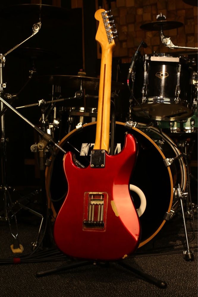 Fender stratocaster 1987 Japan + custom shop pikups
