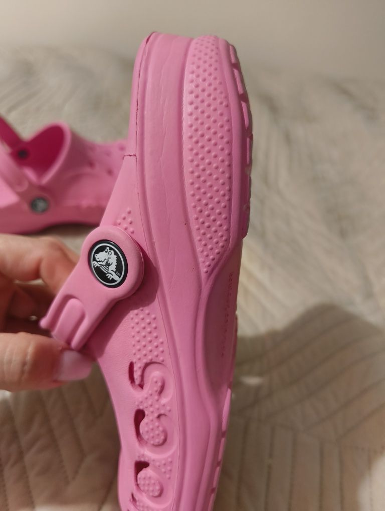 Klapki sandały Crocs r.35
