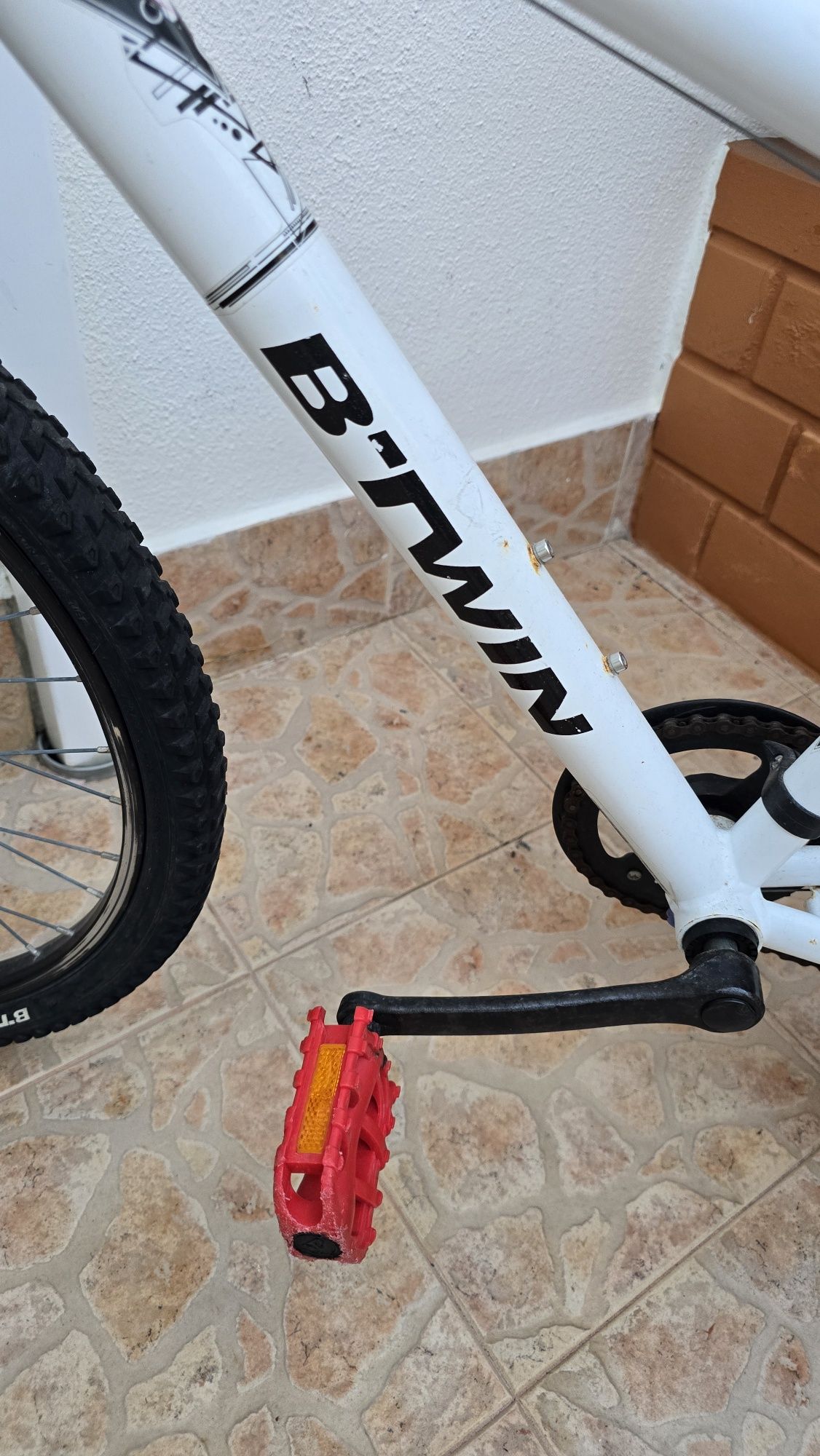 bicicleta rockrider 300 24"