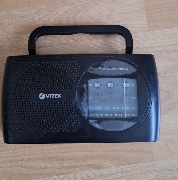 Радіо Вітек від 220В та від батарейок
