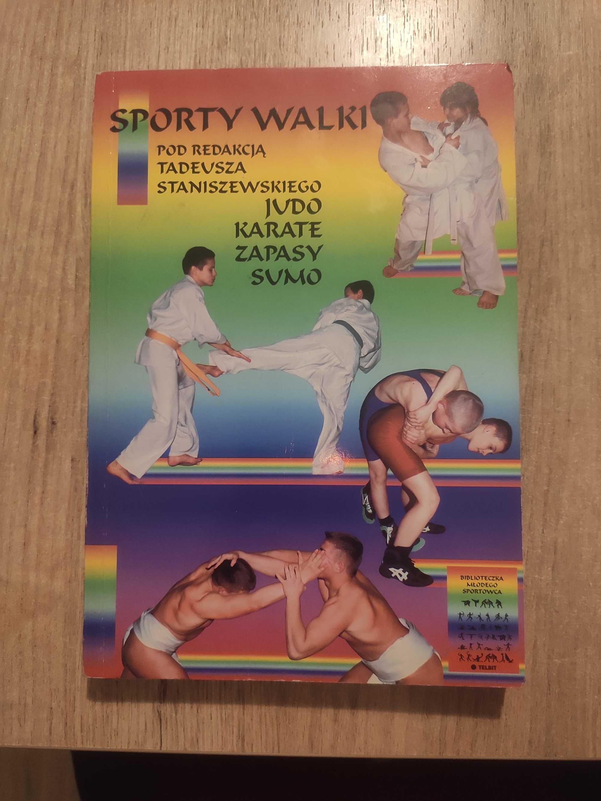 Sporty Walki jutro karate zapasy sumo