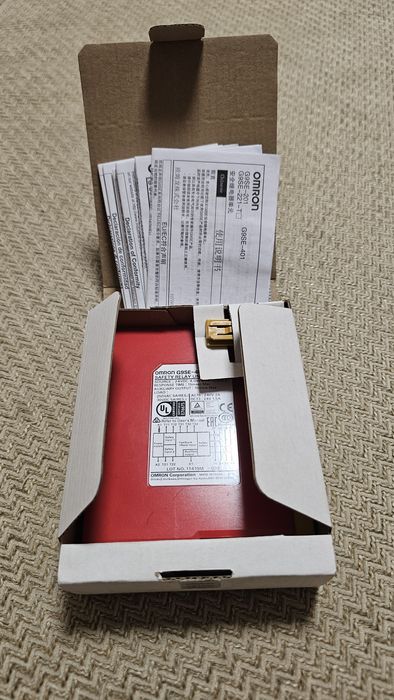 Реле безопасности omron g9se-401