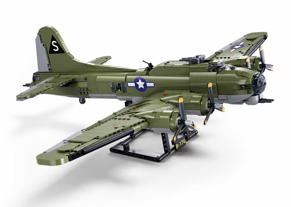 Конструктор Самолёт SLUBAN M38-B1367 Бомбардировщик Б-17 Boeing B-17G