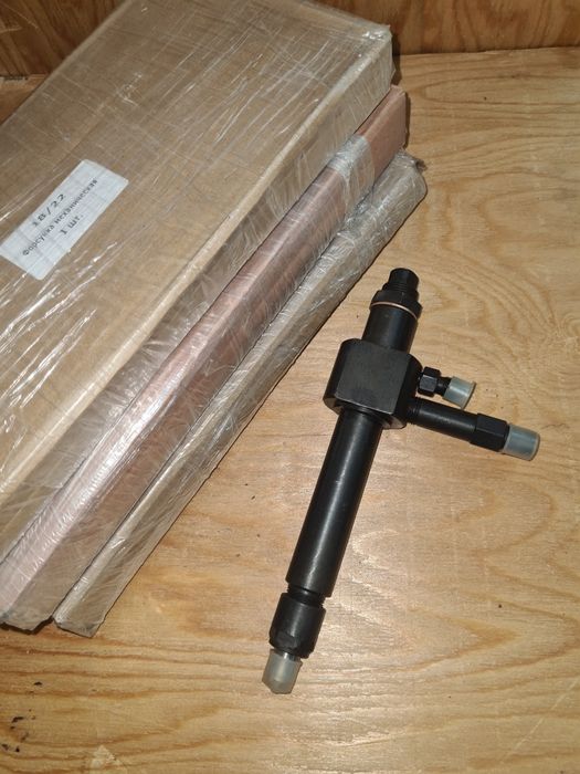 Судовой двигатель 6ч18/22