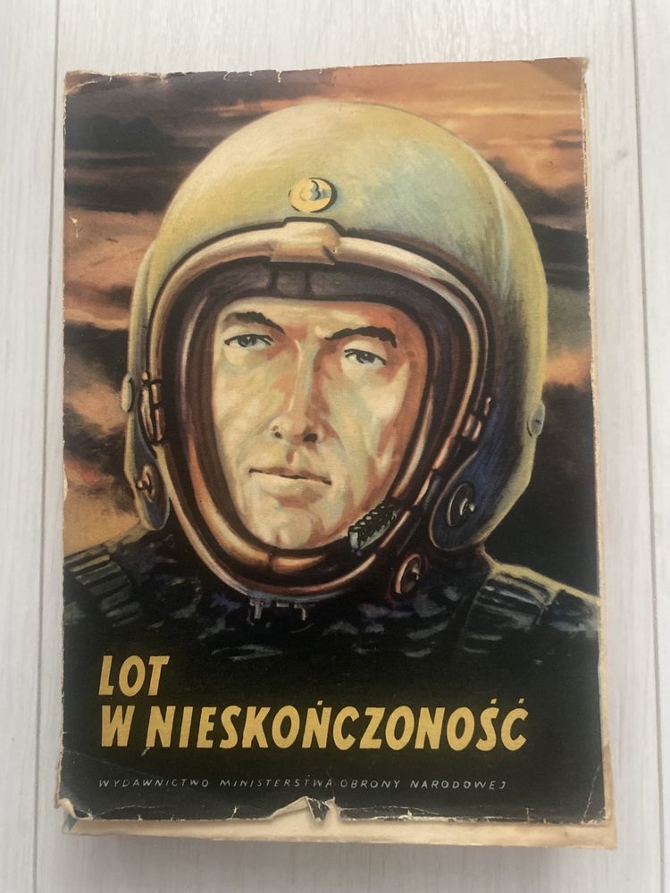 „ Lot w nieskończoność”