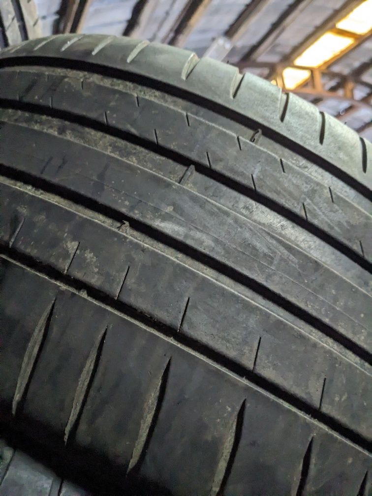 245/40R18 Michelin літо пара