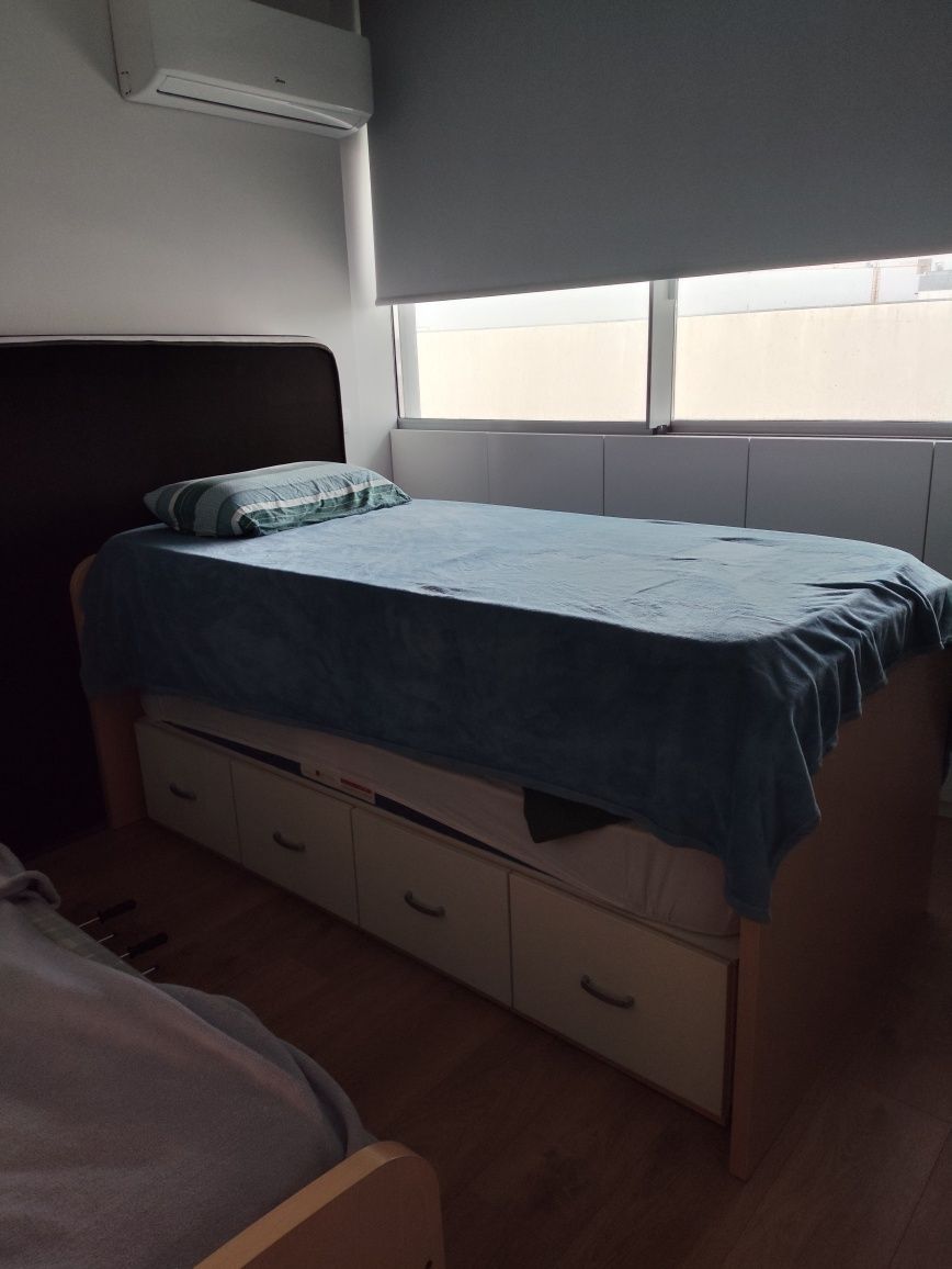 Cama Beliche com Gavetas