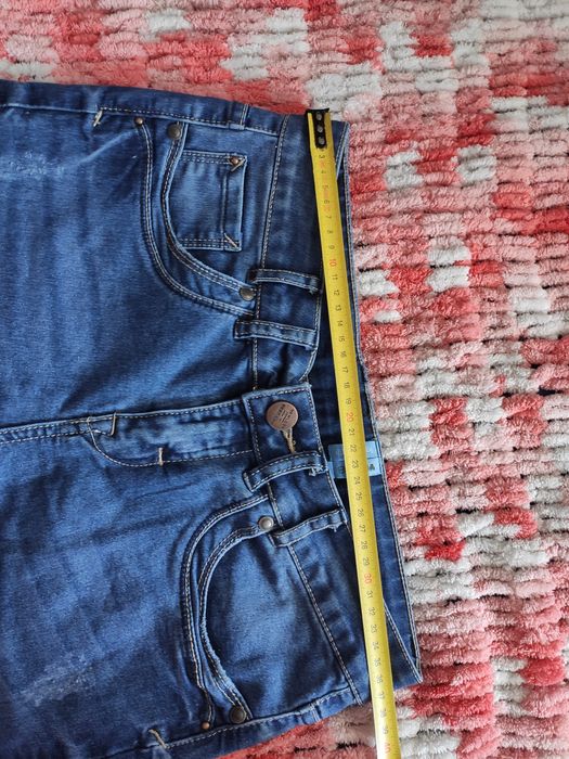 Жіночі шорти р 38