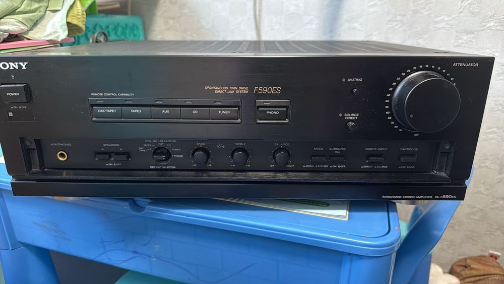 Стерео підсилювач