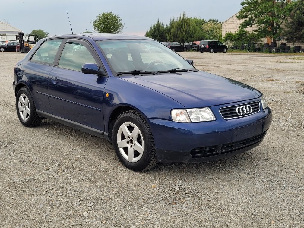 Audi A3 1.8 Benz Automat